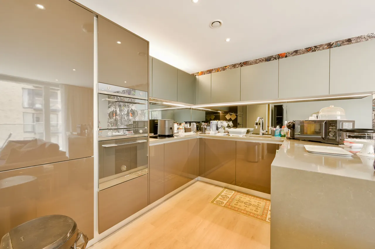 Flat 11, Allen House, Heritage Place, Brentford, photo 5