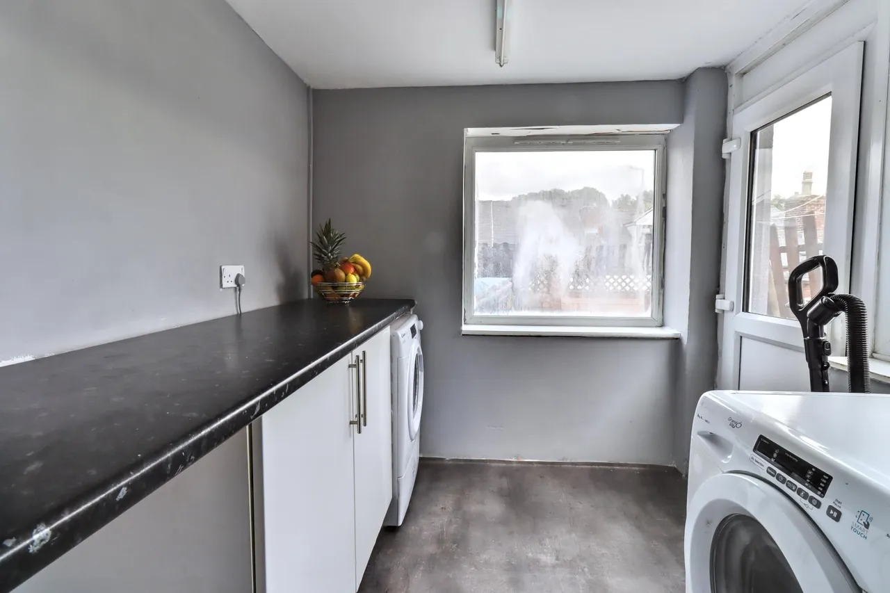 Ellerton Road, Sheffield, S5, photo 7