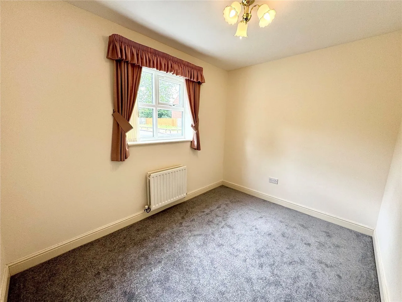 Montgomery Road, Whitnash, CV31, photo 10