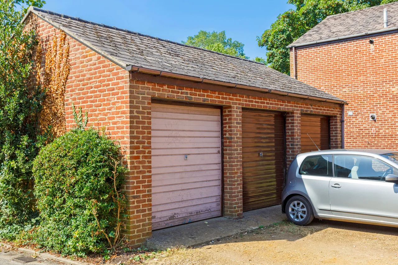 Webbs Close, Wolvercote, OX2, photo 8