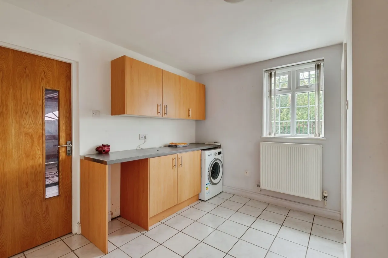 Green Lane, Widnes, WA8, photo 4
