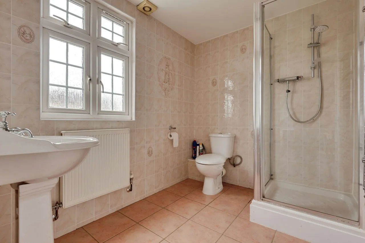 Green Lane, Widnes, WA8, photo 13
