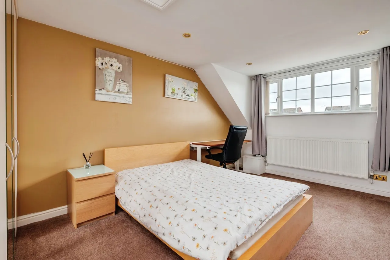 Green Lane, Widnes, WA8, photo 10