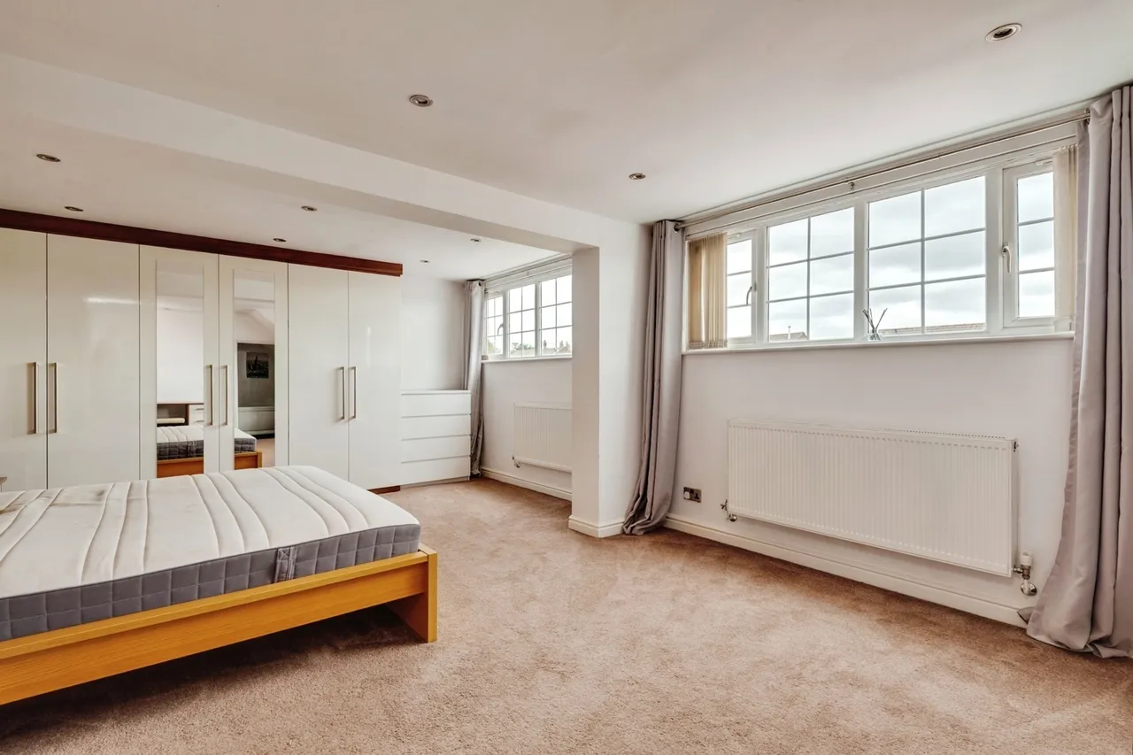 Green Lane, Widnes, WA8, photo 15