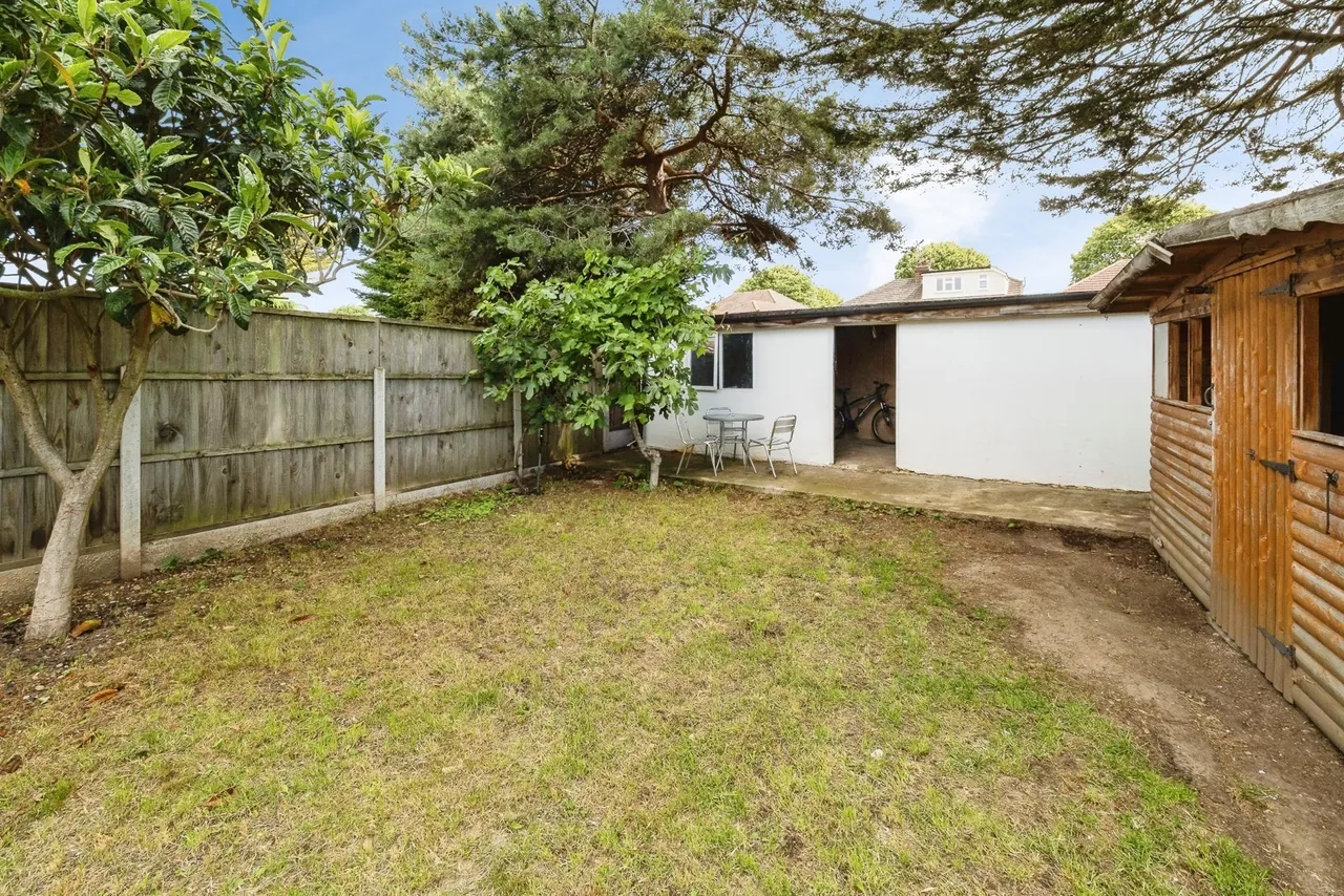 Belmont Road, Hornchurch, RM12, photo 21