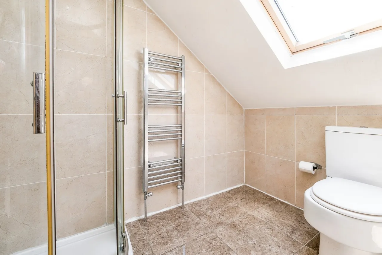 Belmont Road, Hornchurch, RM12, photo 11