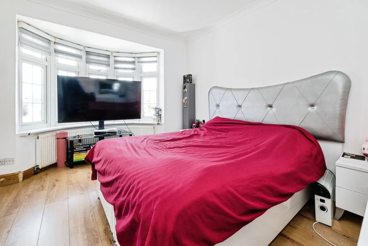 Belmont Road, Hornchurch, RM12, photo 9