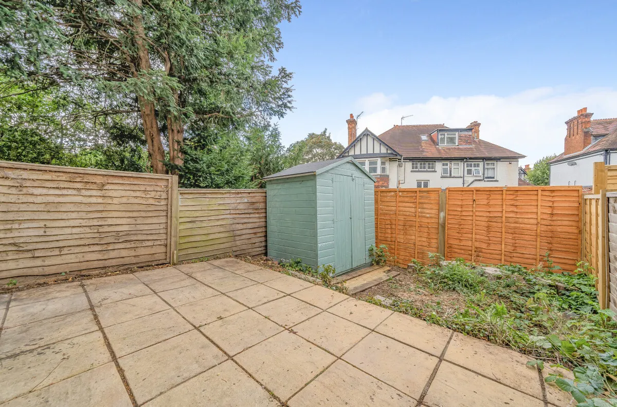 Gateways, Surbiton, KT6, photo 15