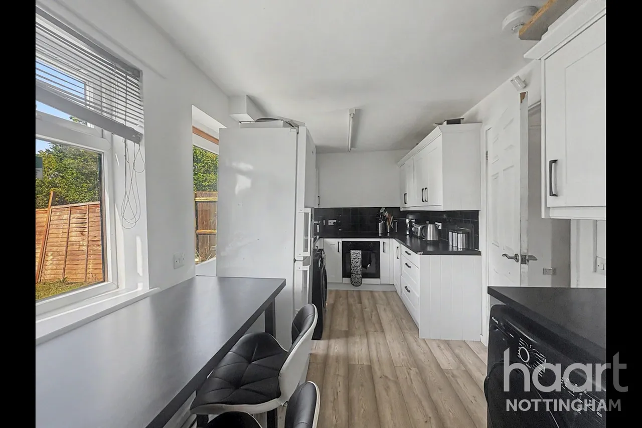 Cheshire Court, West Bridgford, NG2, photo 2