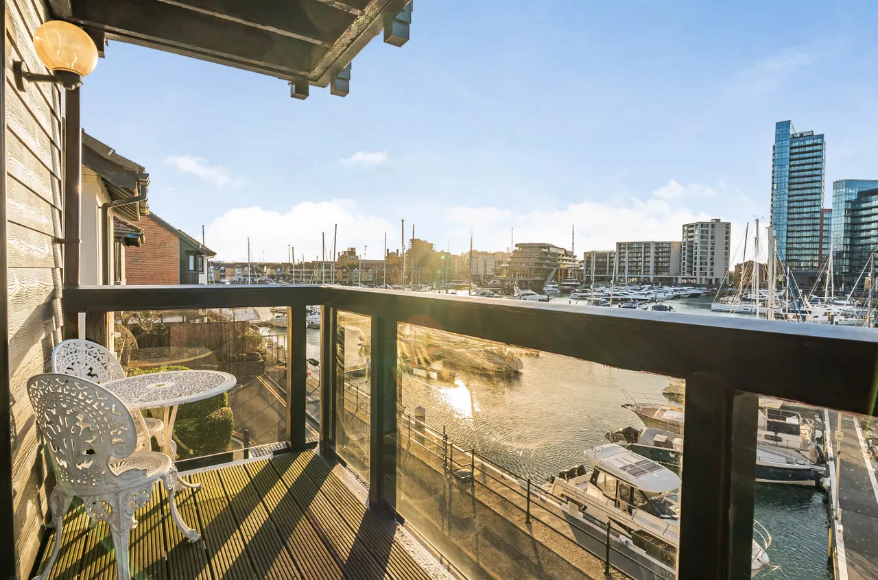 Channel Way, Ocean Village, SO14, photo 8