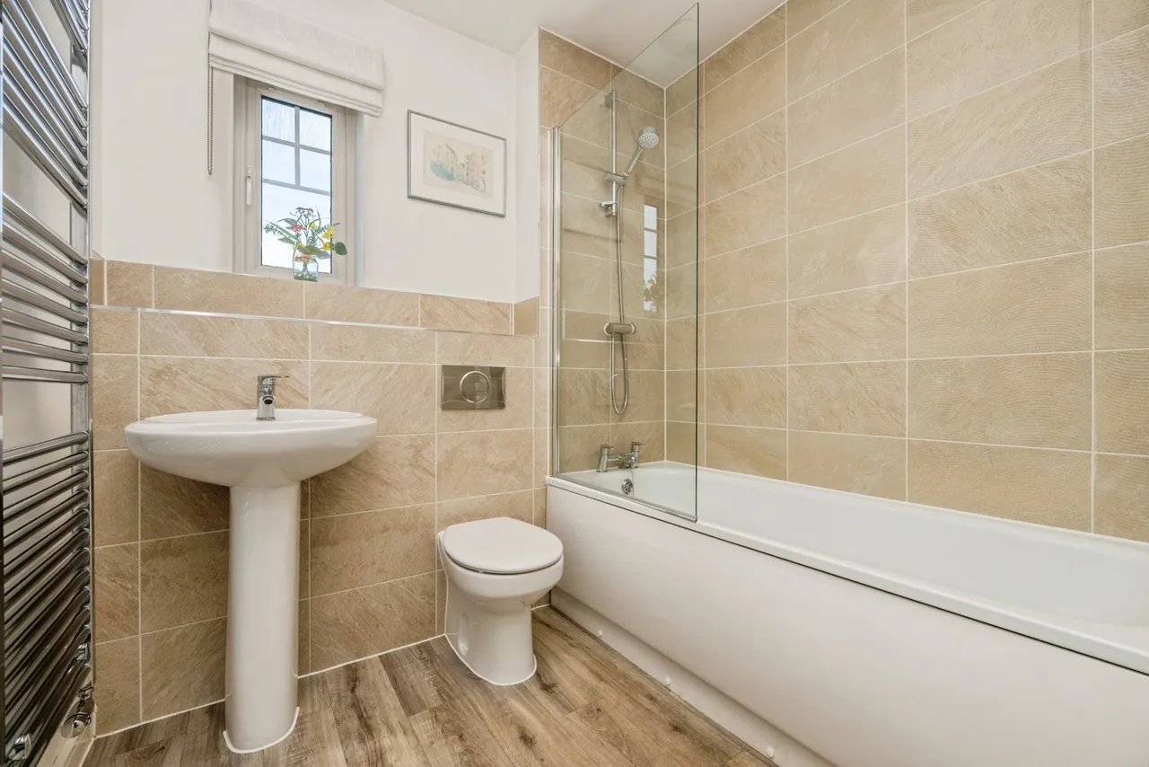 Sandringham Avenue, Stratford-upon-Avon, CV37, photo 16