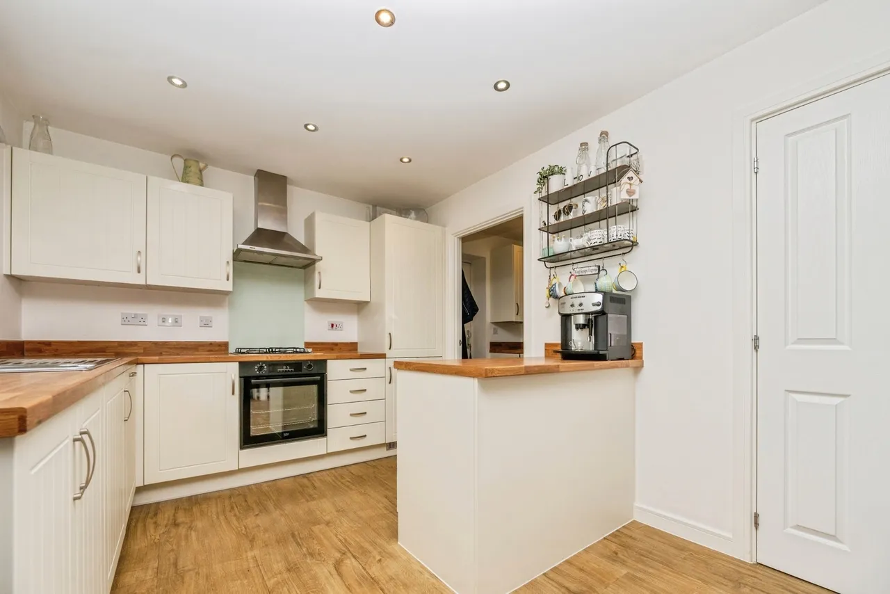 Sandringham Avenue, Stratford-upon-Avon, CV37, photo 9