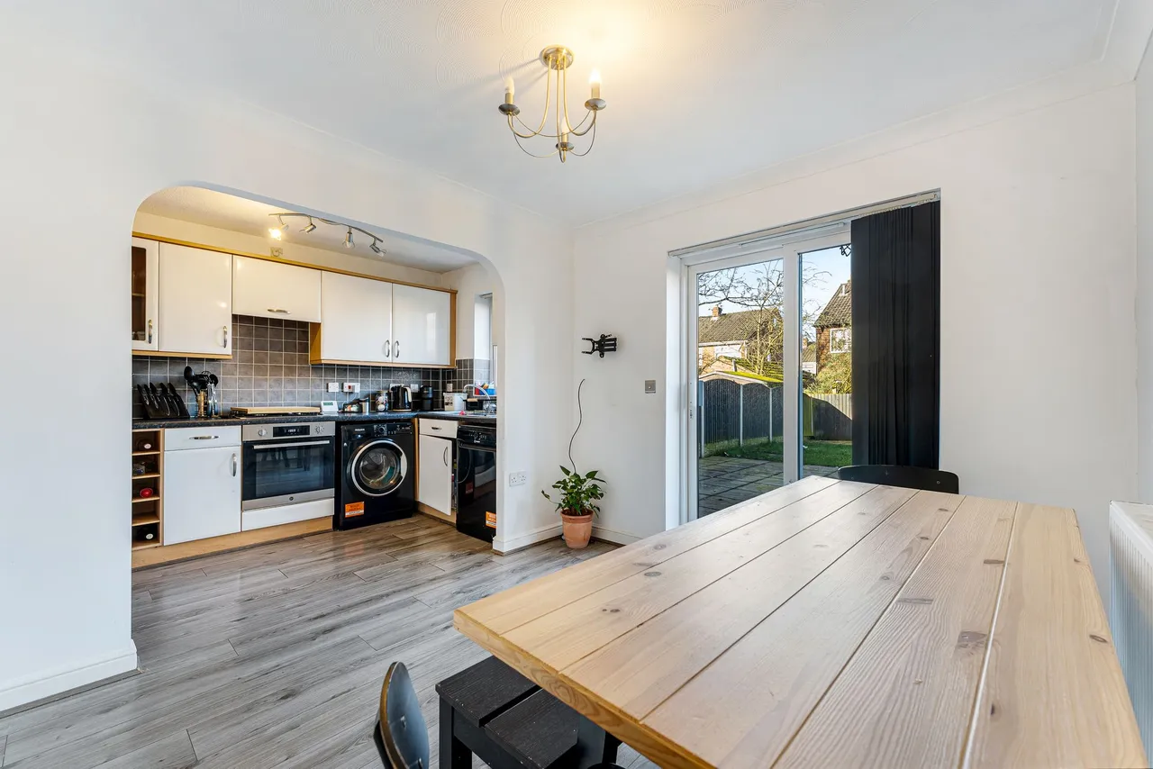Brackenwood Drive, Widnes, Widnes, WA8 8GE, photo 2