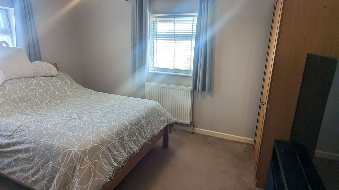Sealey Crescent, Wells, BA5, photo 13