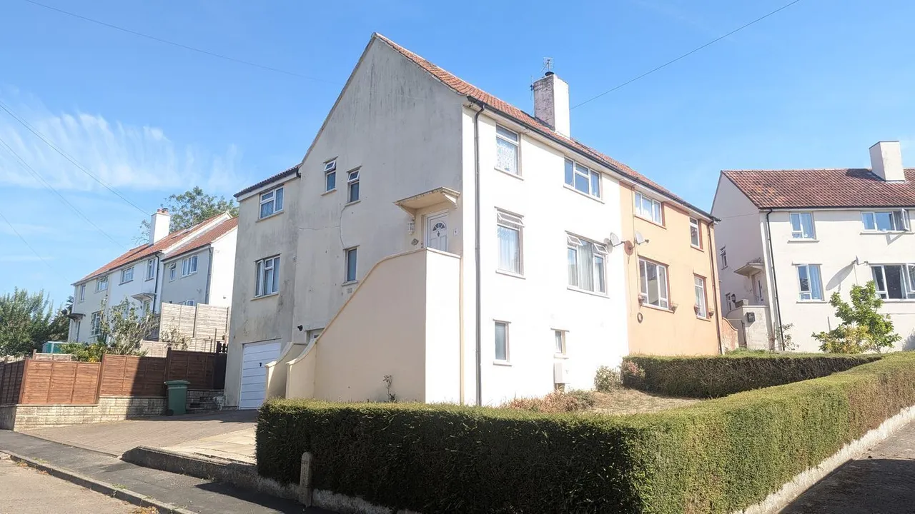 Sealey Crescent, Wells, BA5, photo 24