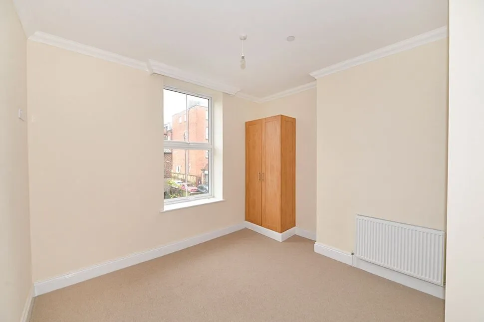 Prince Of Wales Terrace, Scarborough, YO11, photo 5