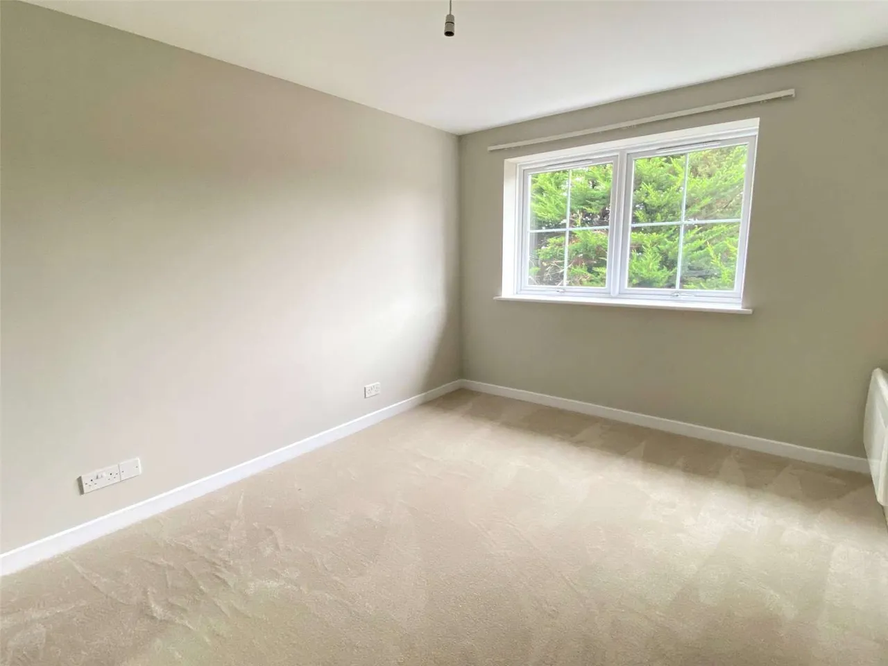 Tuscany Gardens, Crawley, RH10, photo 4