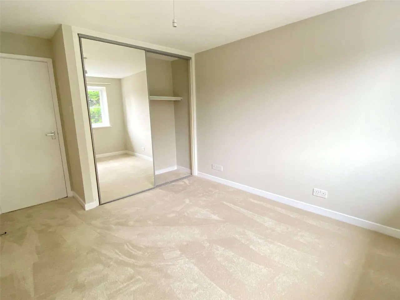 Tuscany Gardens, Crawley, RH10, photo 5