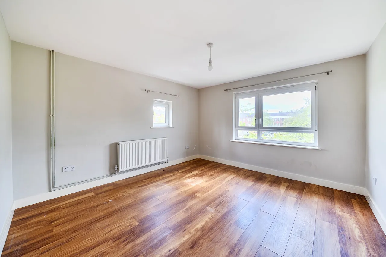 Shaftesbury Circle, Shaftesbury Avenue, South Harrow, Harrow, photo 8