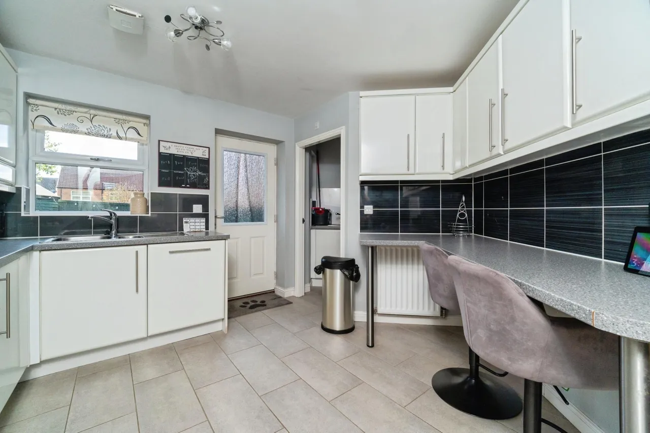Syfer Close, Caistor, LN7, photo 13