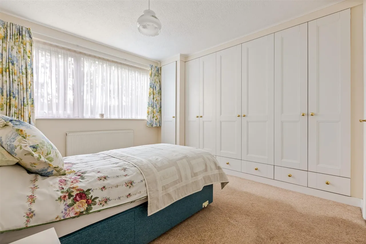Dukes Drive, Leicester, LE2, photo 11