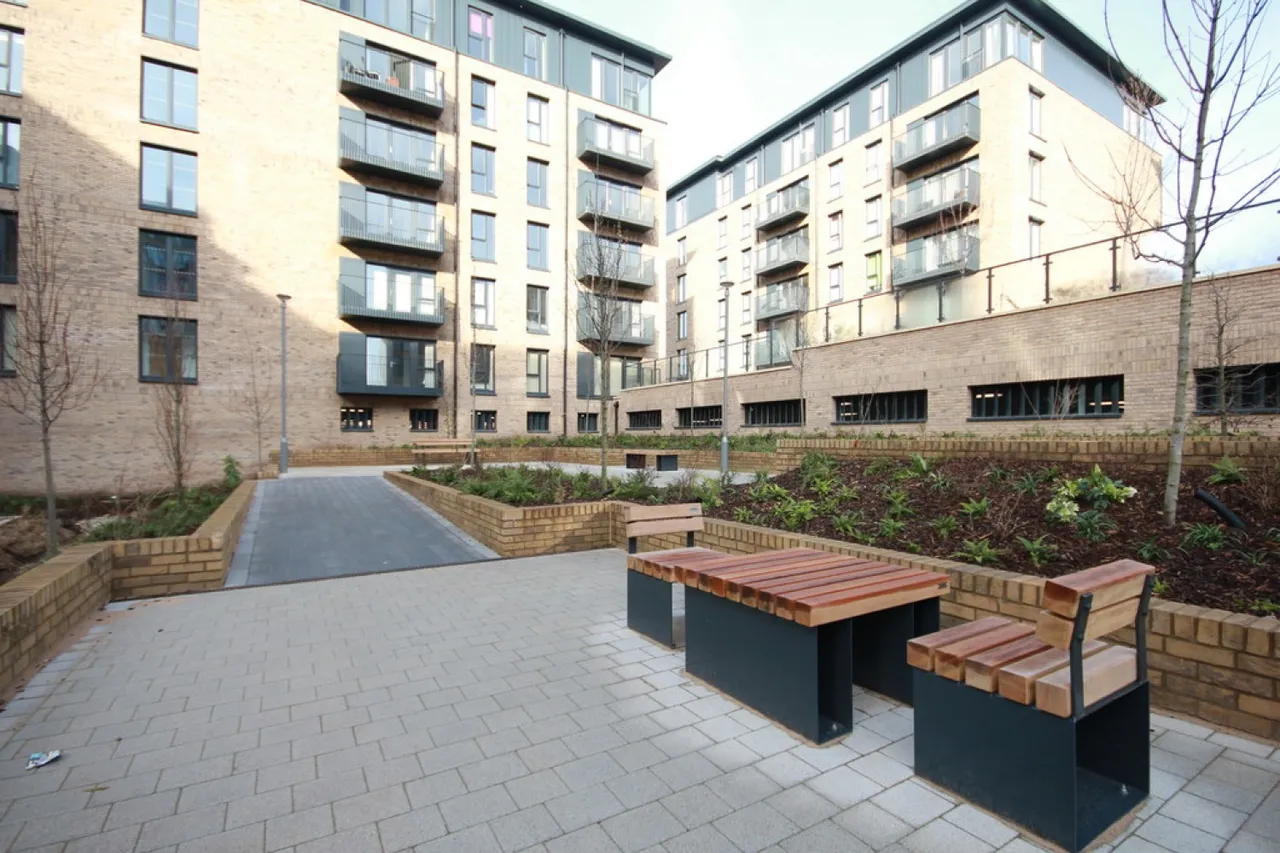 Hamilton Apartments, Spring Street, Park Central, B15, photo 9