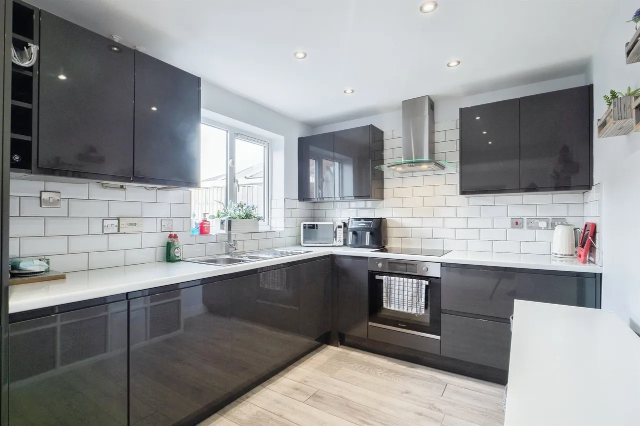 Owen Close, Braunstone, Leicester, photo 3