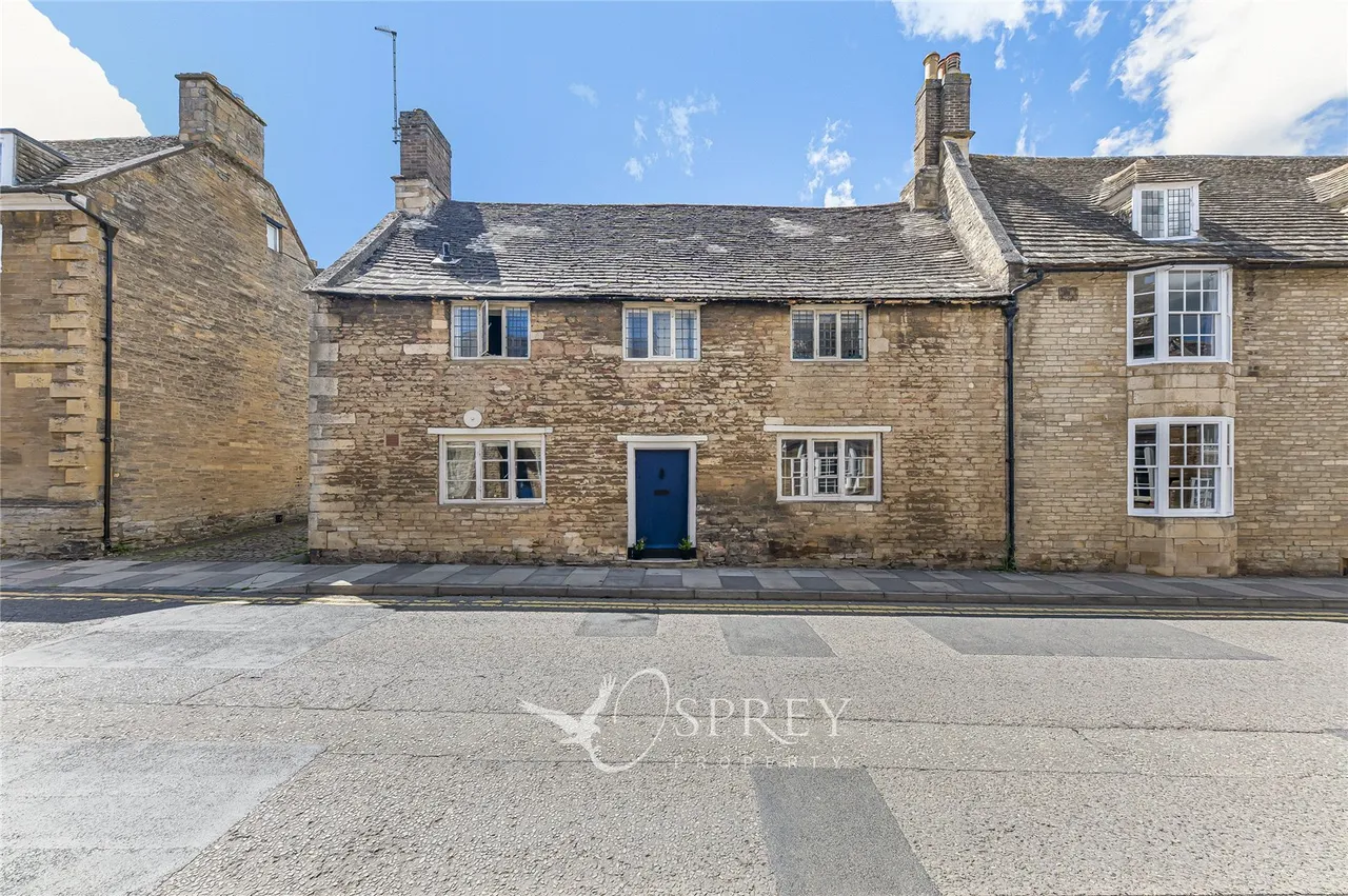 4 bed house for sale, North Street, Oundle, PE8