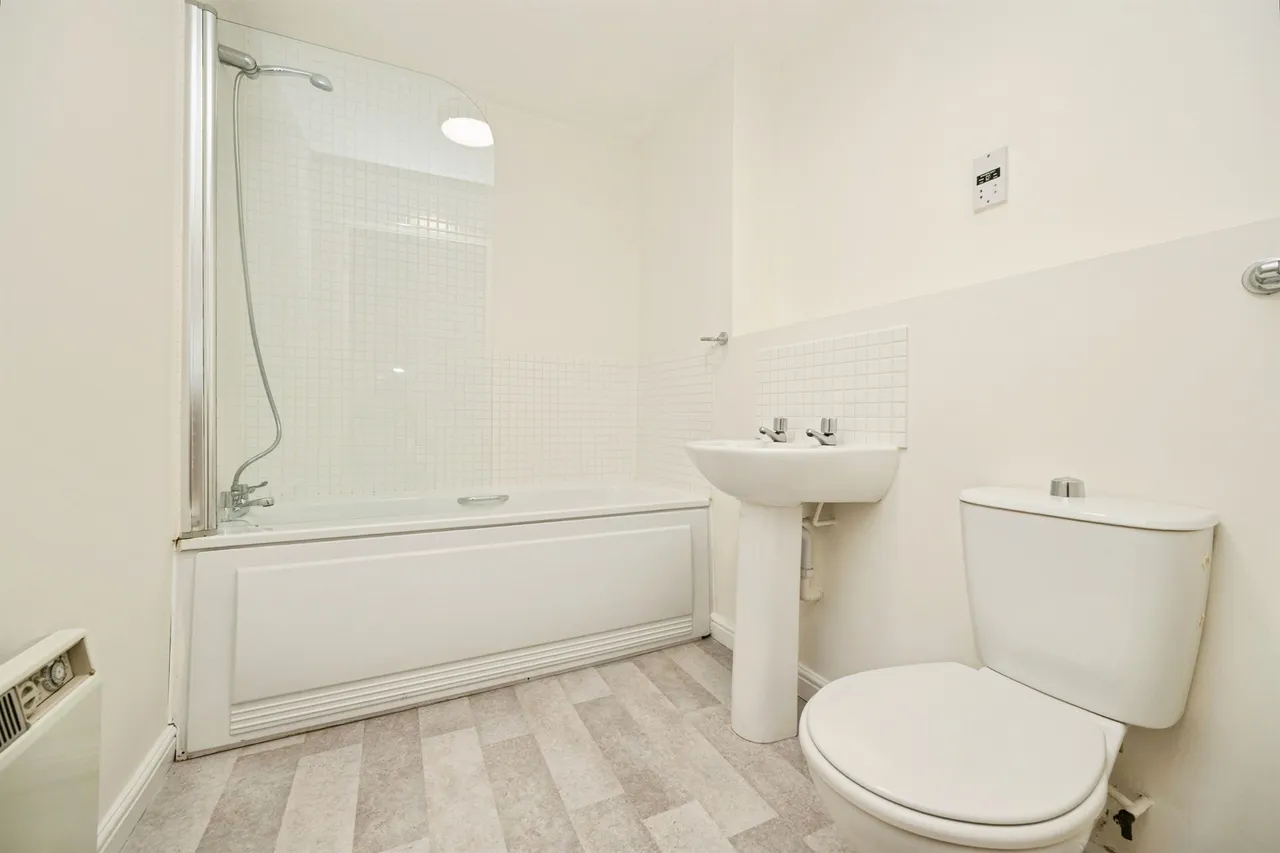 Ashwood Close, Oldbury, photo 9