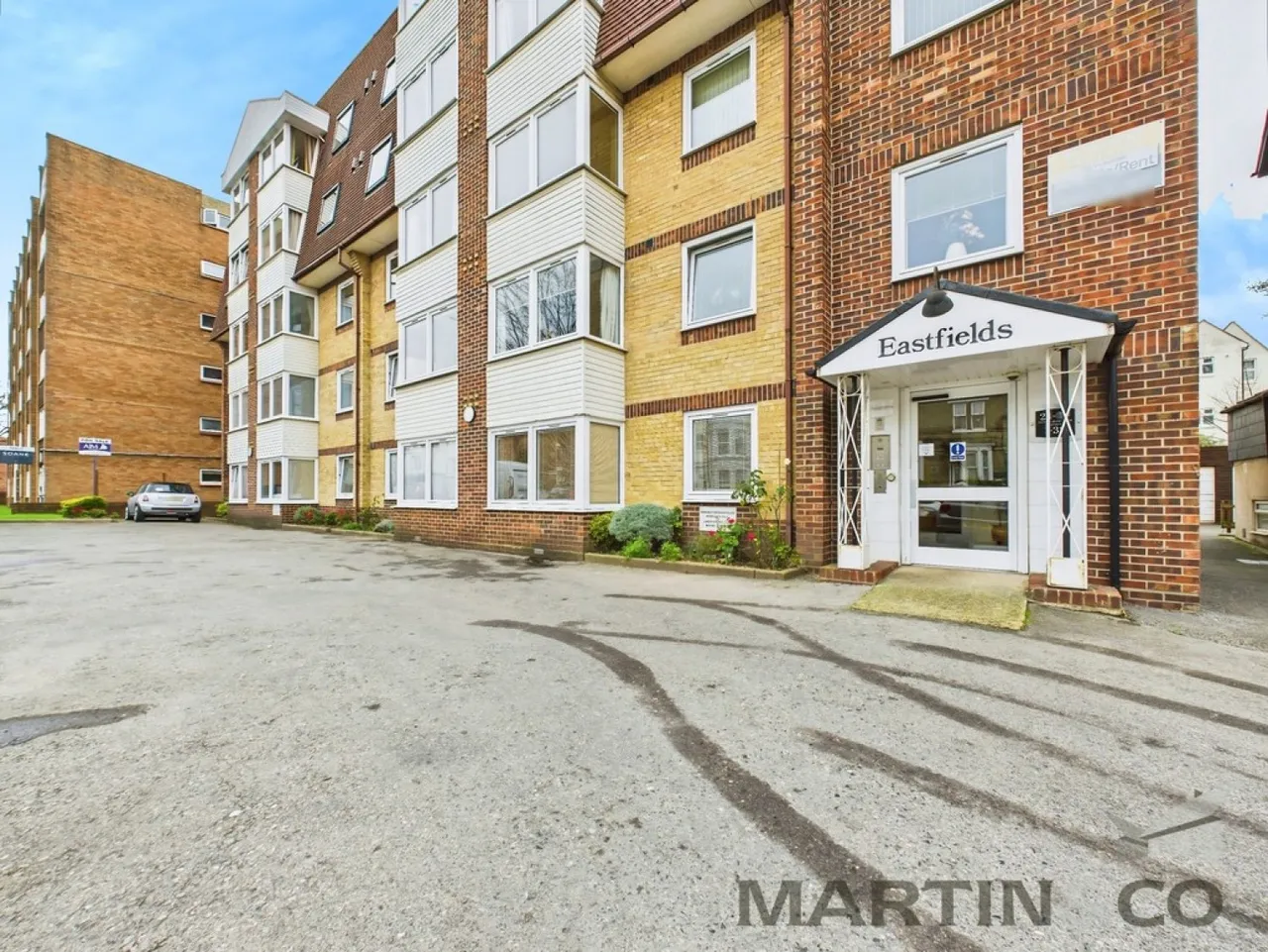 1 bed flat for sale — Victoria Road North, Southsea