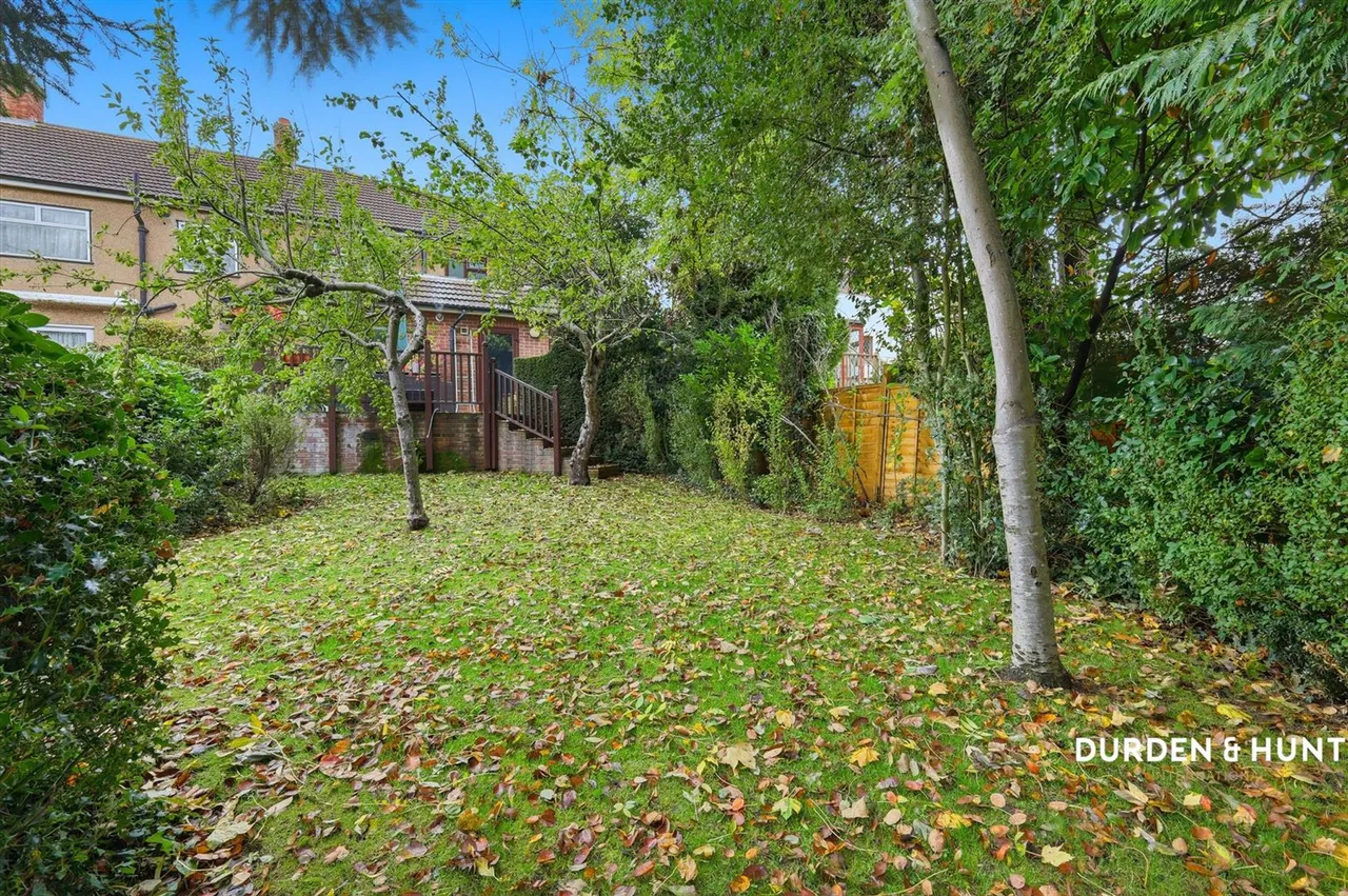 Northumberland Avenue, Hornchurch, RM11, photo 21