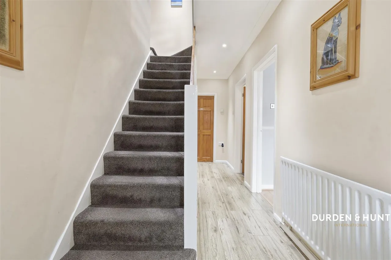 Northumberland Avenue, Hornchurch, RM11, photo 9