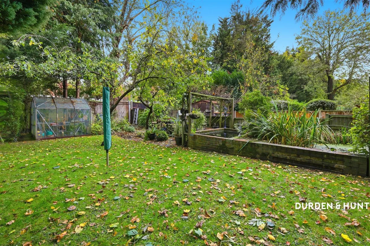 Northumberland Avenue, Hornchurch, RM11, photo 19