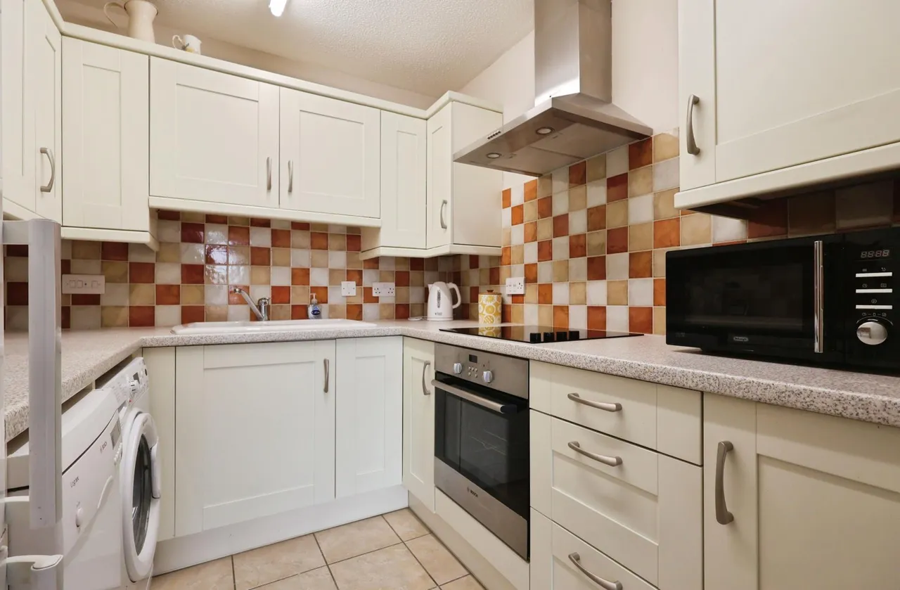 Regal Court, Bancroft, Hitchin, photo 2