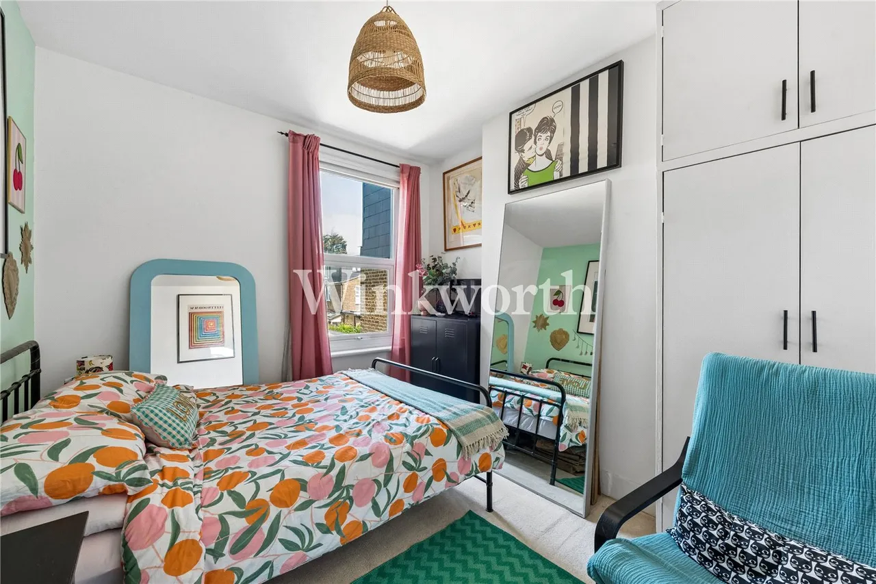 Belton Road, London, N17, photo 14