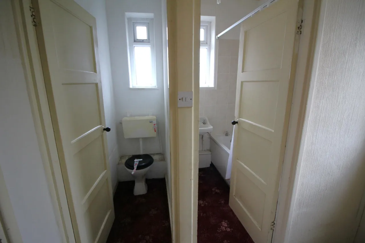 Dowry Street, Oldham, OL8, photo 10