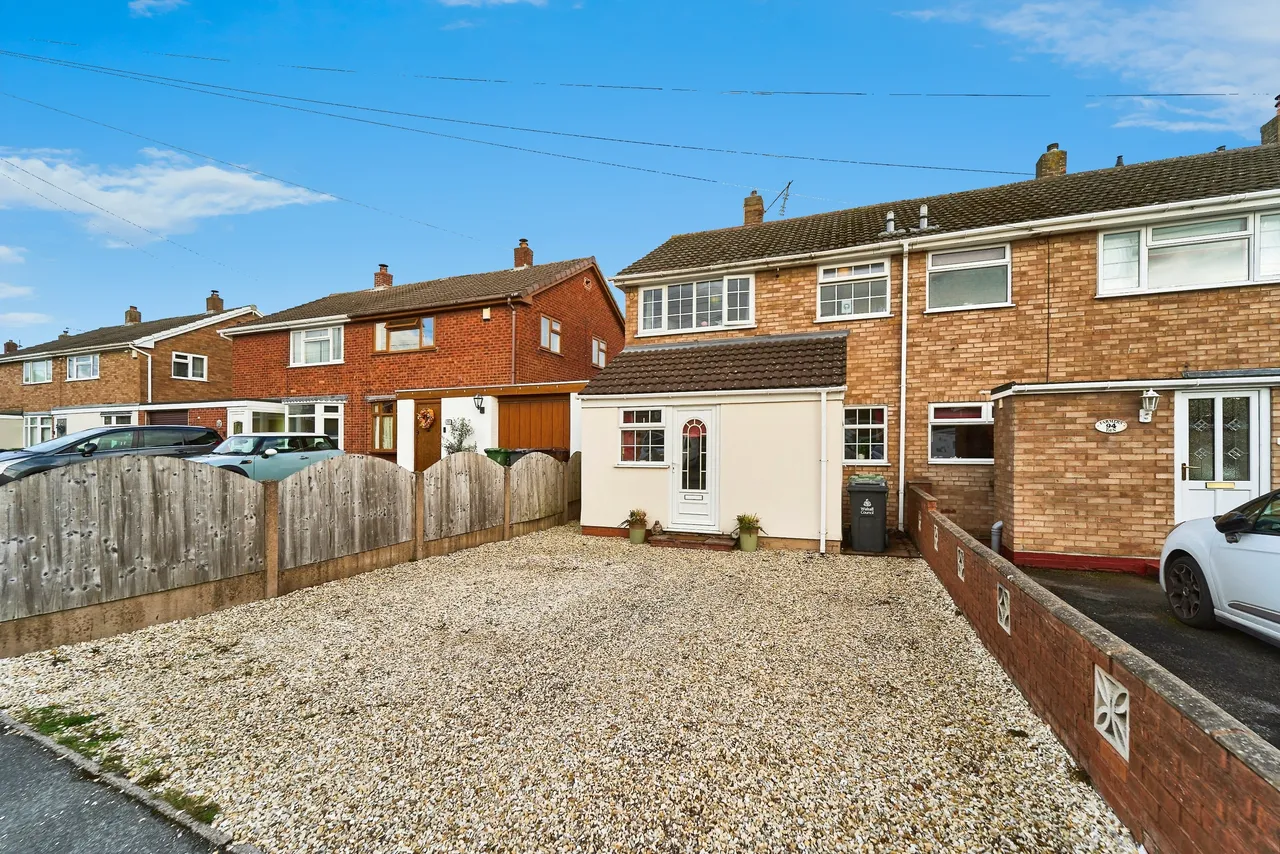3 bed house for sale — St. Johns Road, Walsall