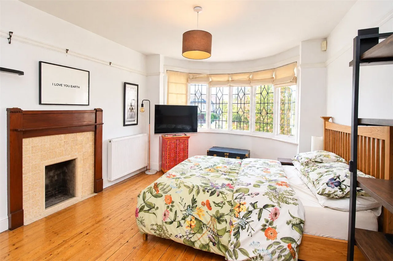 Medway Crescent, Leigh-on-Sea, SS9, photo 6