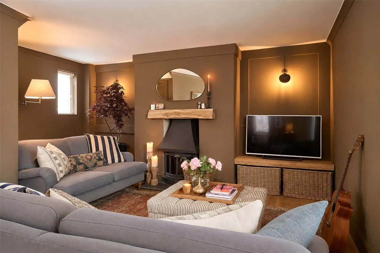 Johnson Place, Henley-in-Arden, B95, photo 9