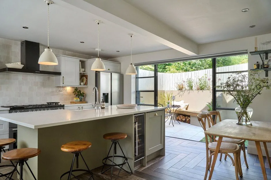 Johnson Place, Henley-in-Arden, B95, photo 2