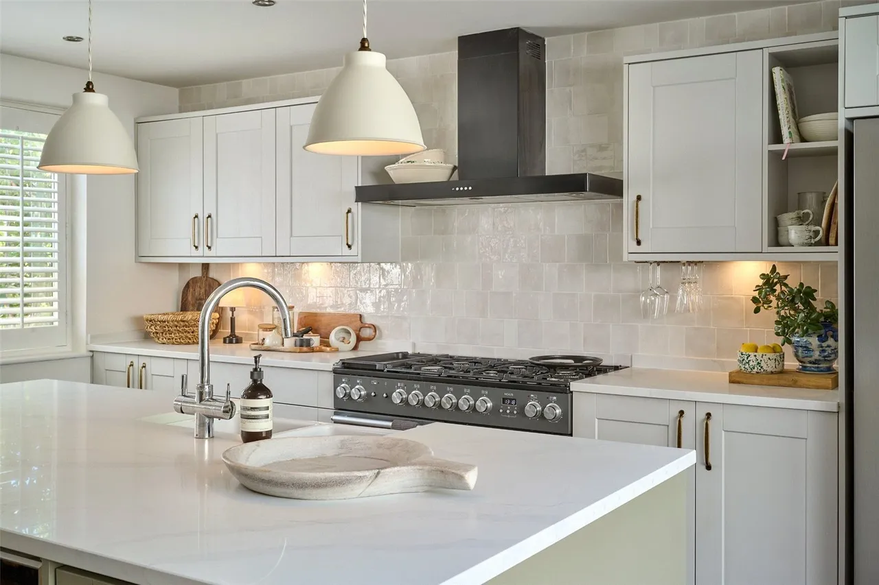 Johnson Place, Henley-in-Arden, B95, photo 5