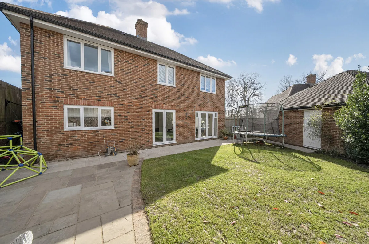 Billingshurst, RH14 9ZT, photo 10