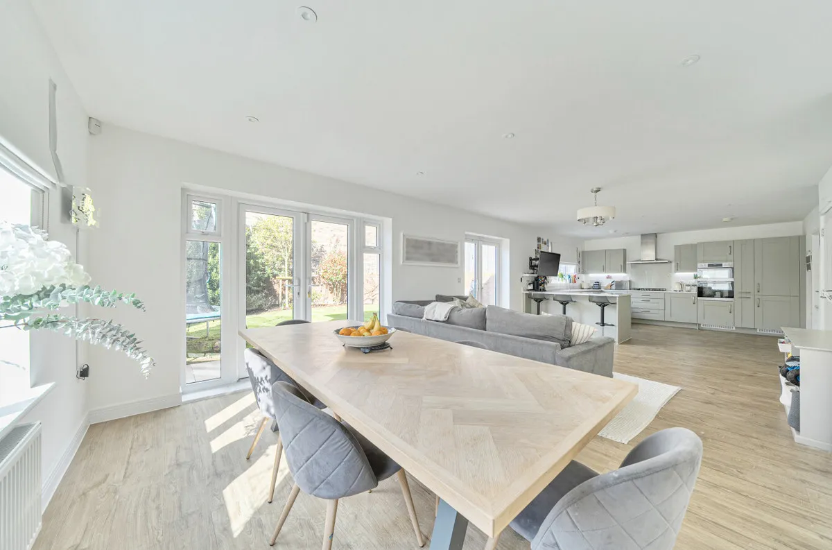 Billingshurst, RH14 9ZT, photo 4