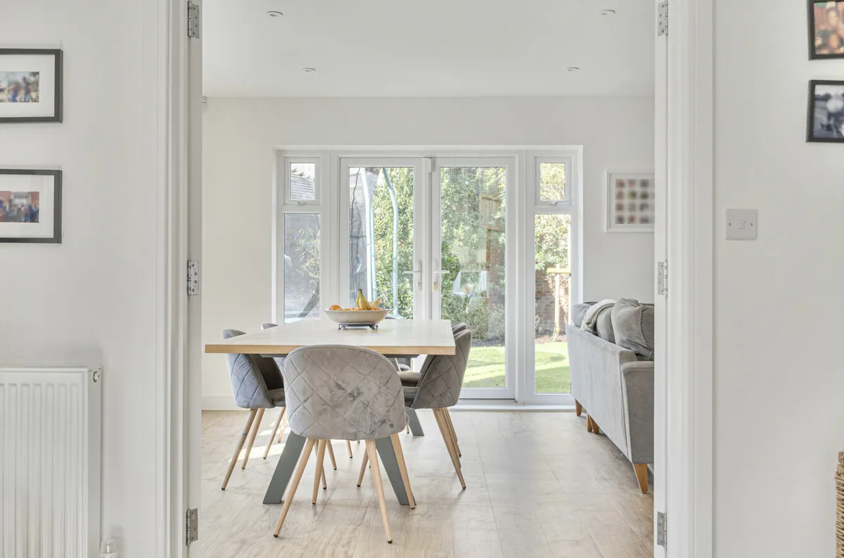 Billingshurst, RH14 9ZT, photo 12