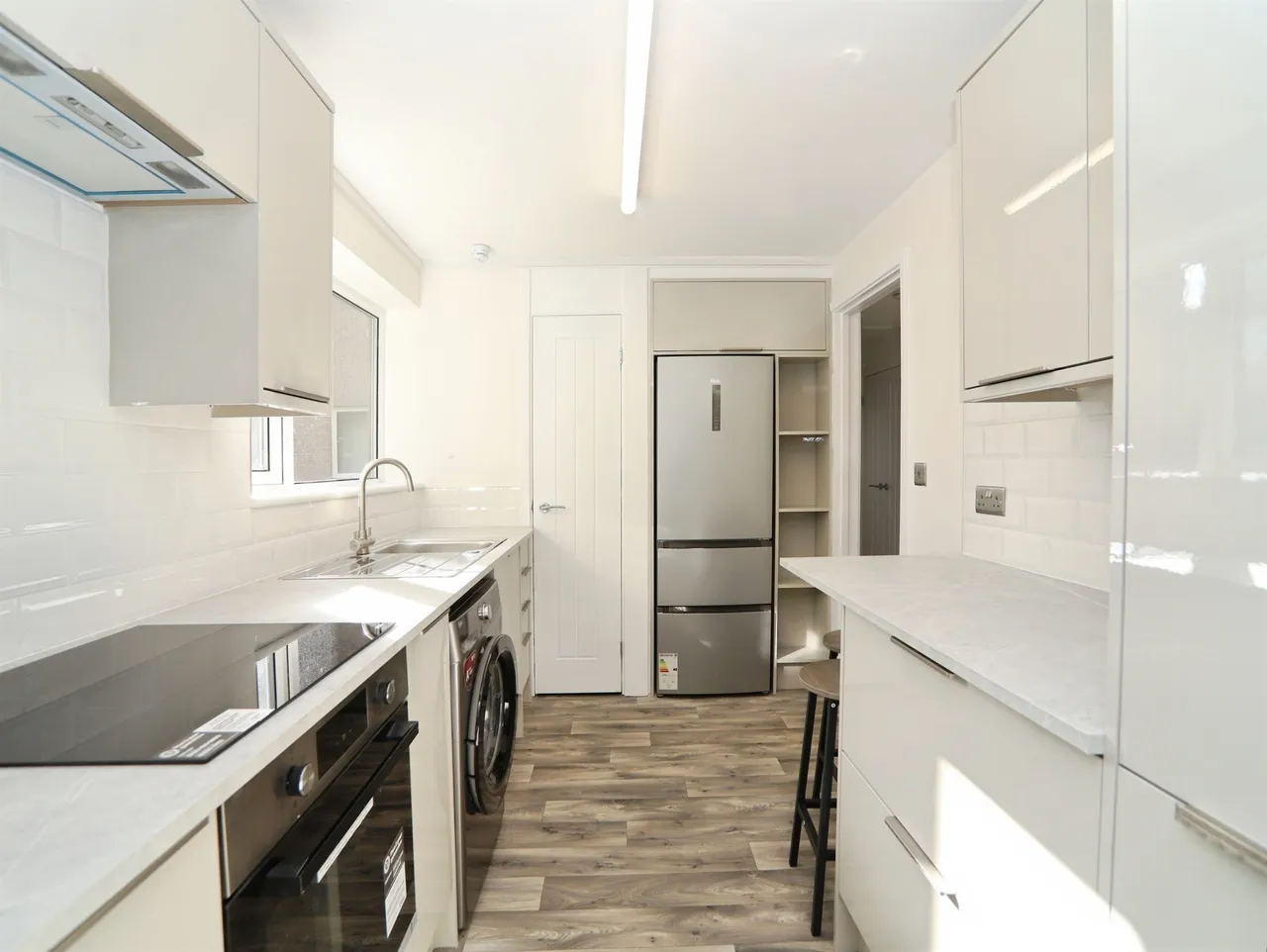 Lee Court Cardiff, CF14, photo 41