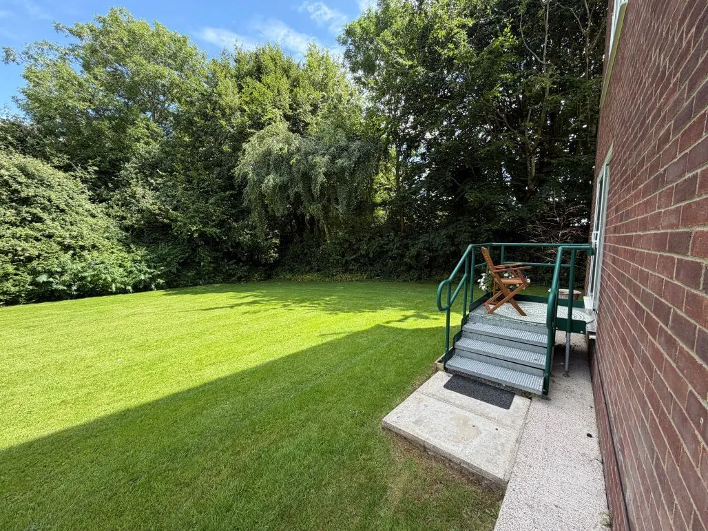 Lee Court Cardiff, CF14, photo 7