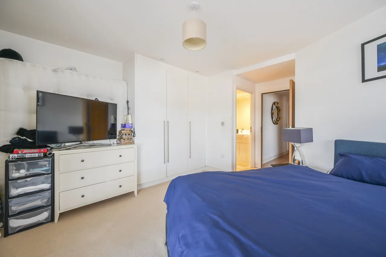 London, E16, photo 14
