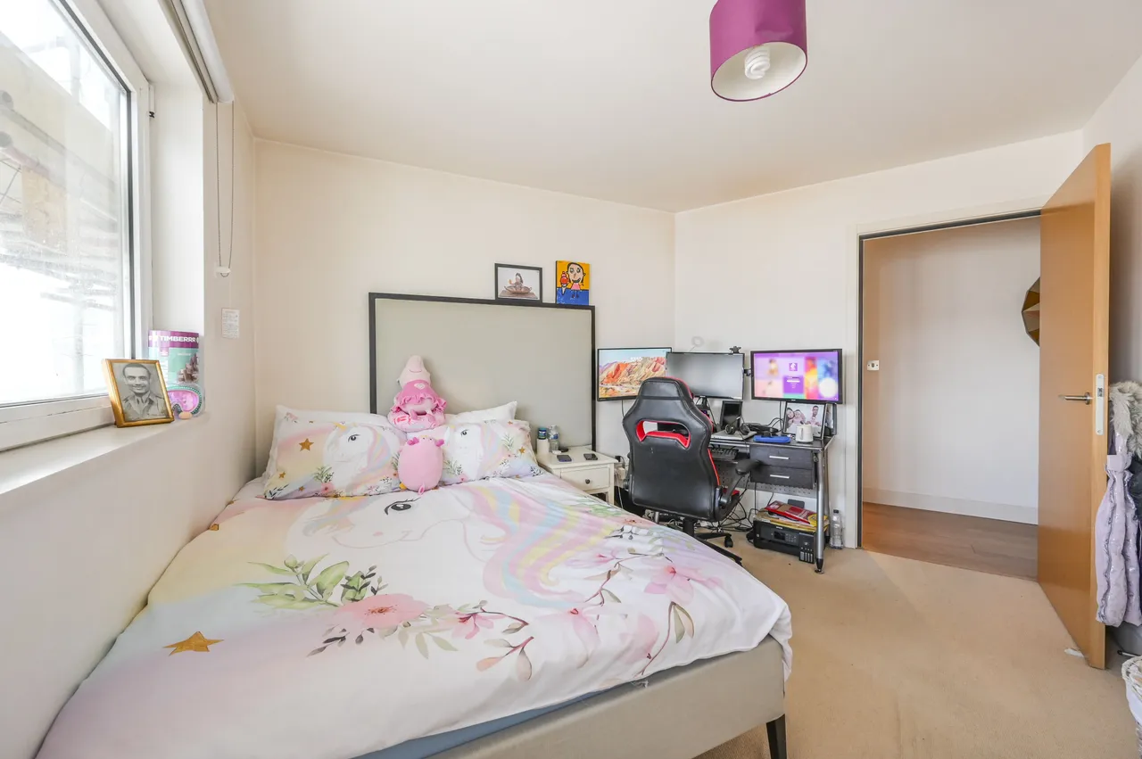 London, E16, photo 12
