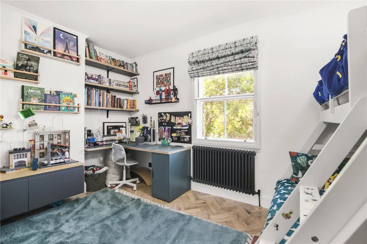 Battersea Rise, London, SW11, photo 11