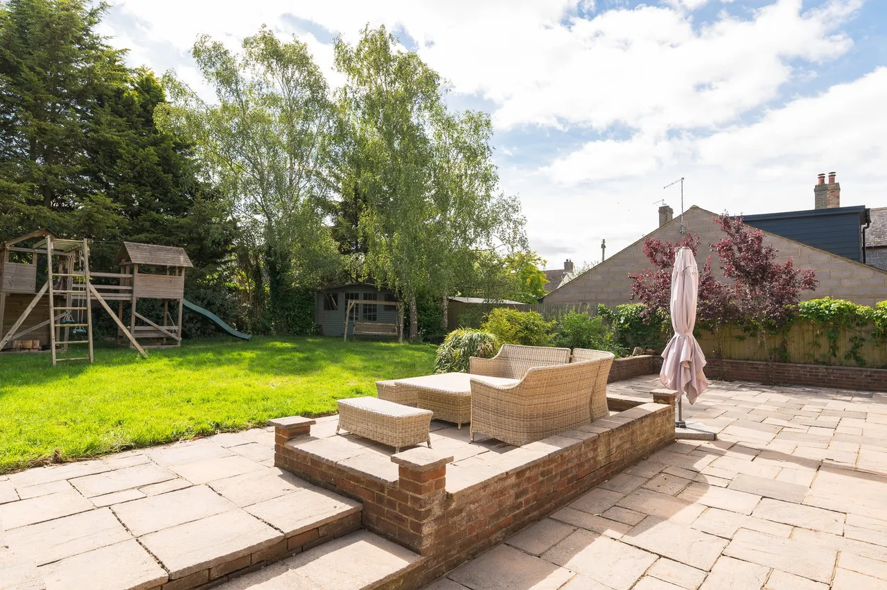 Homefield Cottage, Tilbrook, photo 33